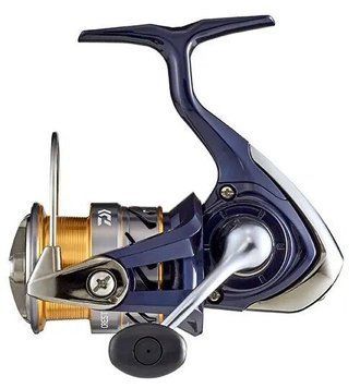 Mulinetă Daiwa 20 Crest LT2500S